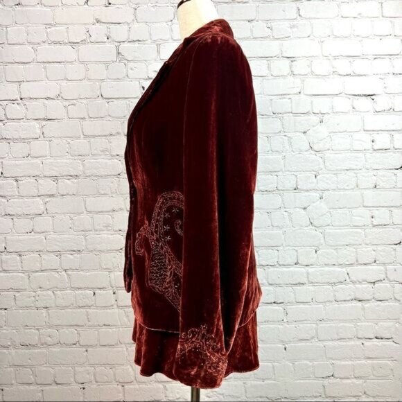 Reba 2 Piece Set: Wine Colored Velvet Sequin Top & Jacket Set Sz 6/8 - Picture 7 of 16